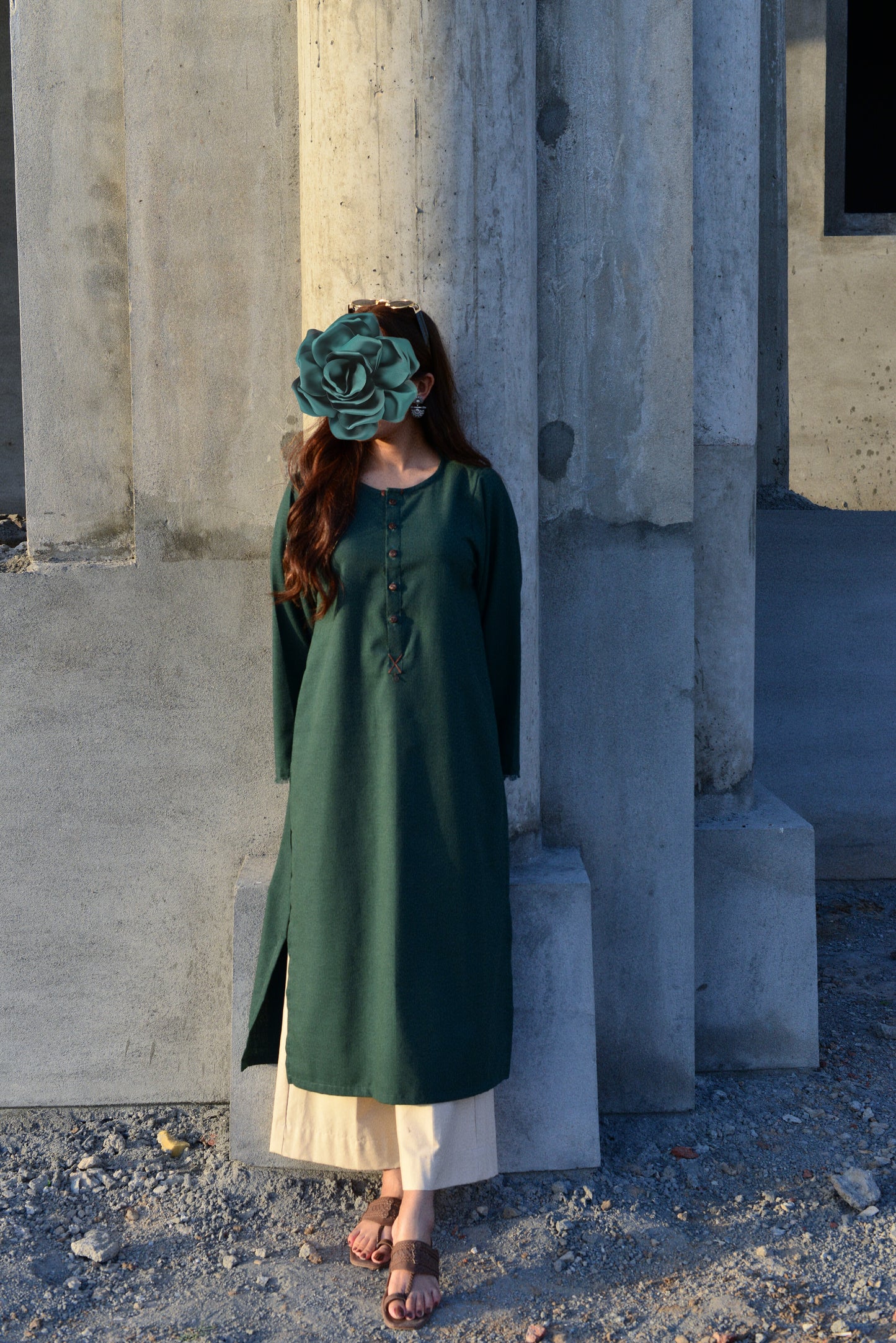 BOTTLE GREEN