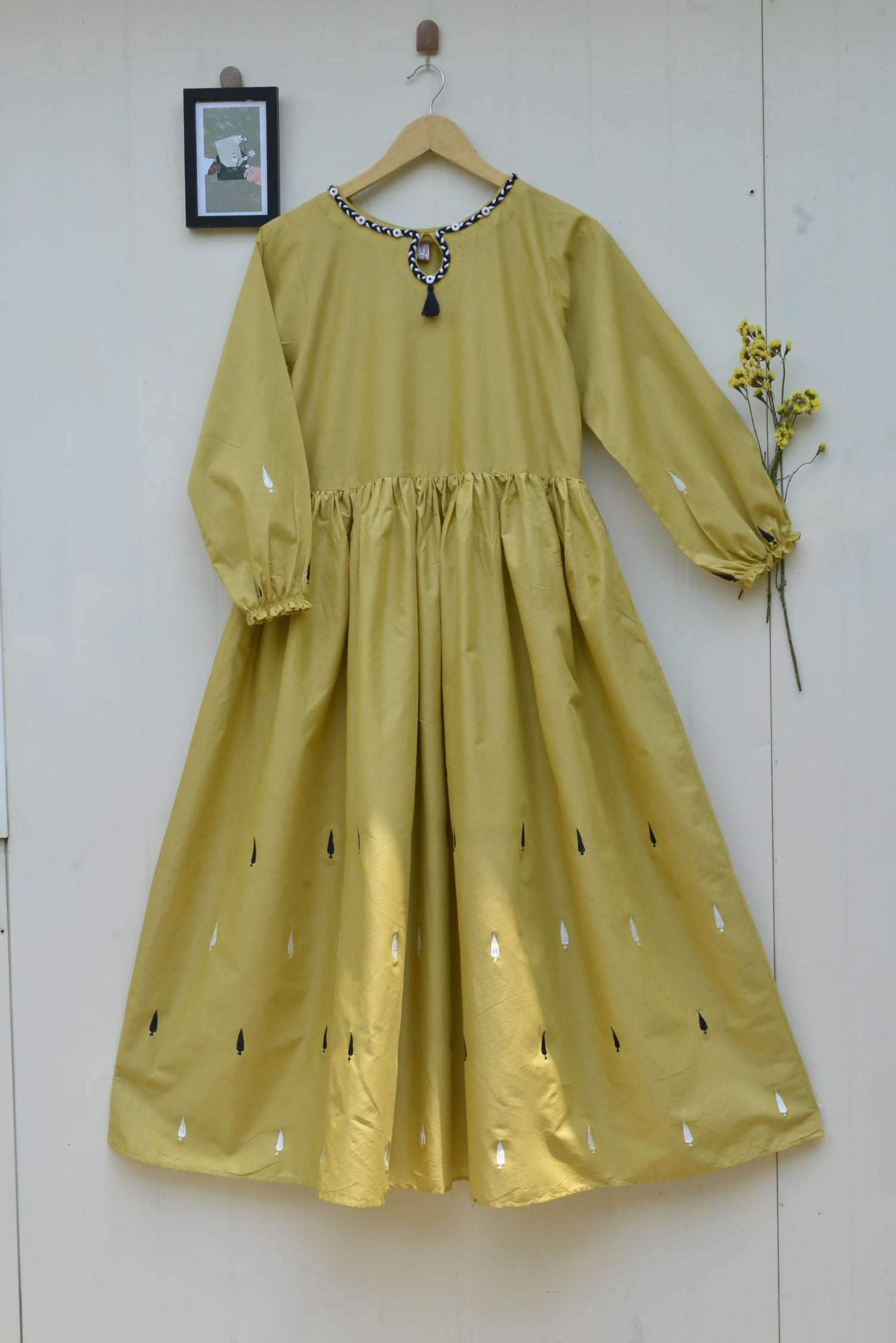 LONG DRESSES