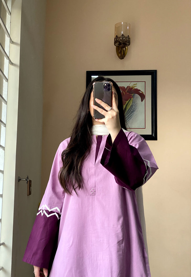 Lilac Embroidered Long Kurta