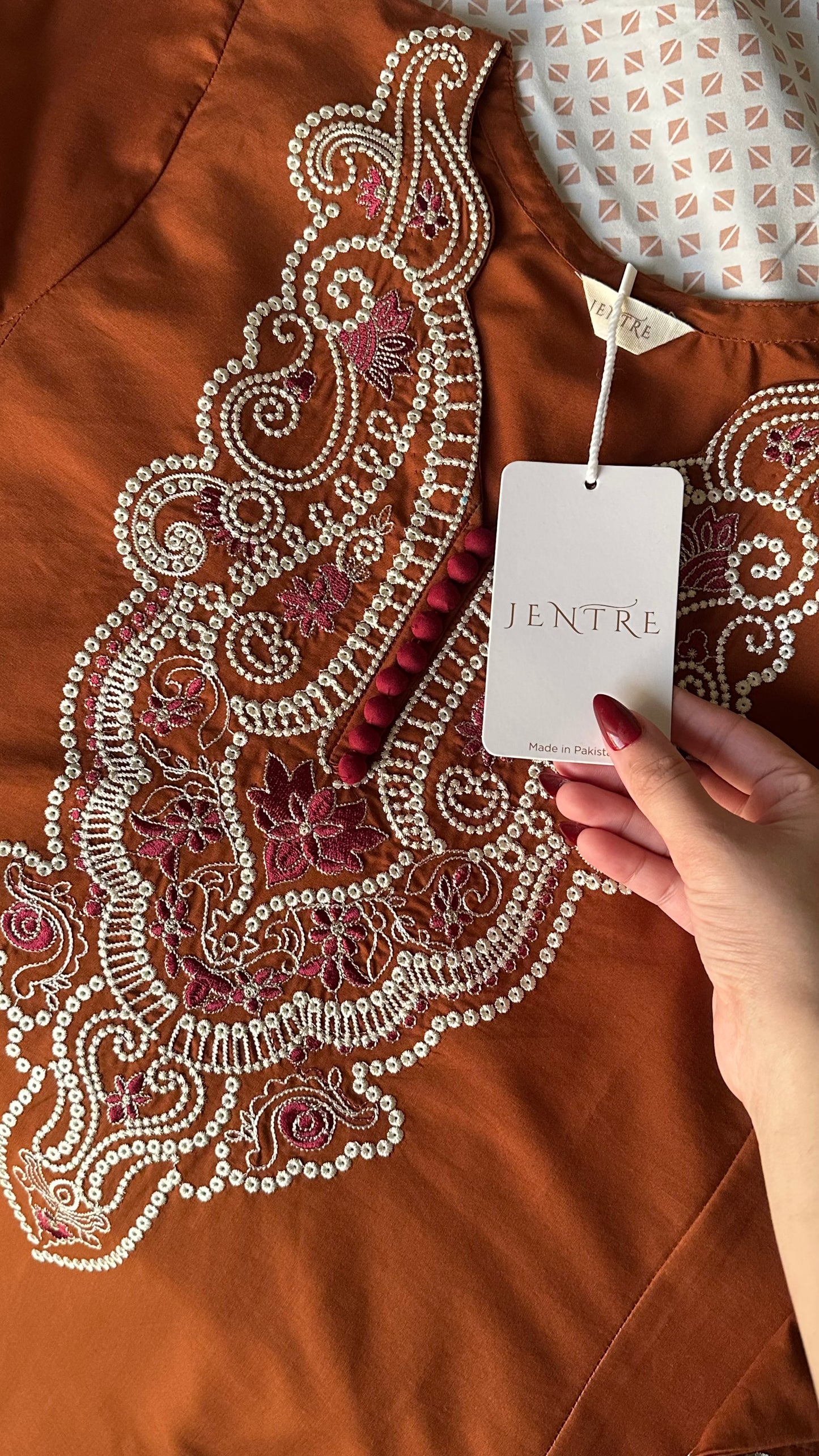 RUST-3PC EMBROIDERED SET