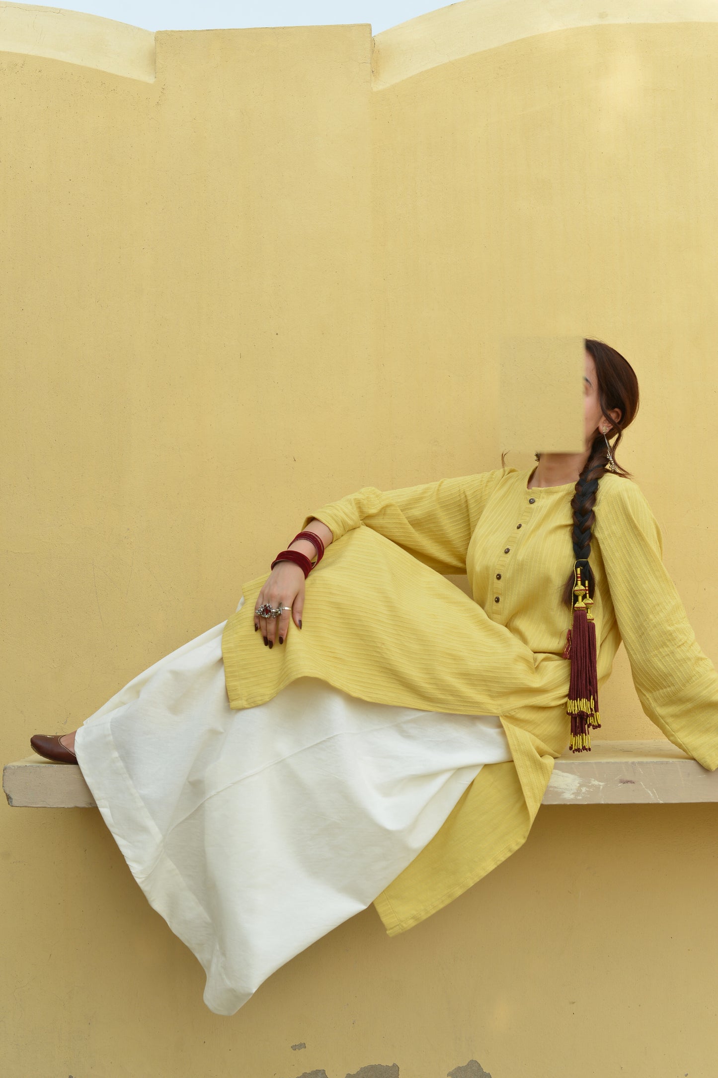 SUNLIT KURTA